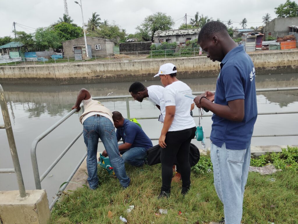 Equipa mista FACE e SASB no canal principal